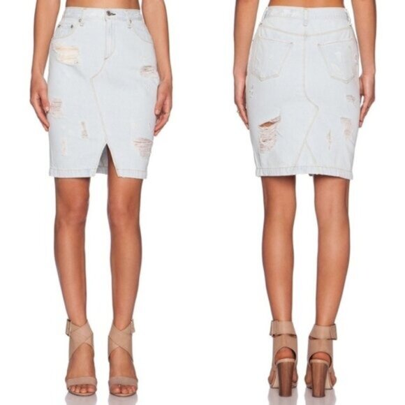 Free People Rag & Bone Denim Jean Mini Skirt Light Wash Distressed High Rise - Picture 1 of 11